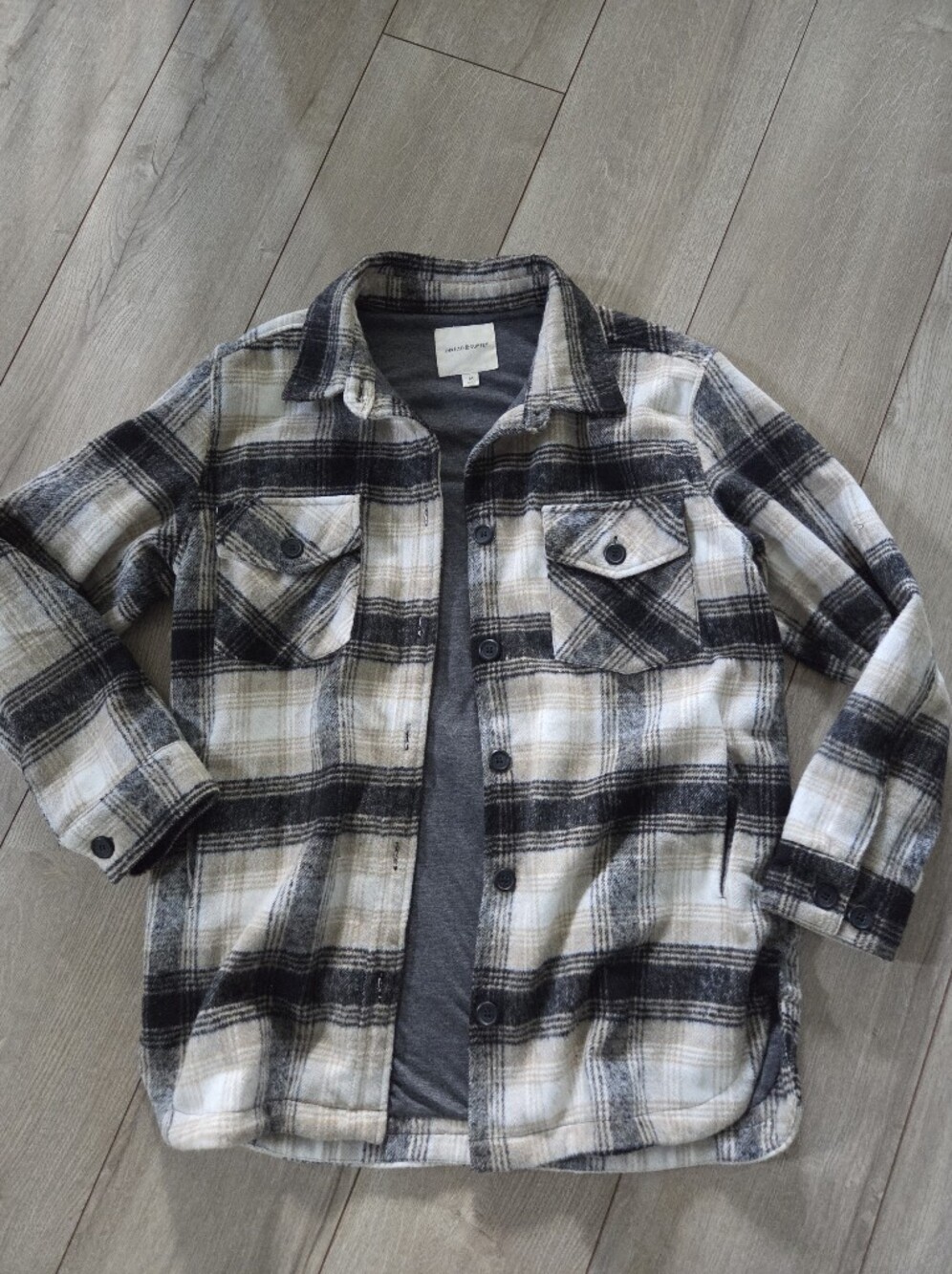Thread & Supply Black & Cream Plaid Shacket Size Medium